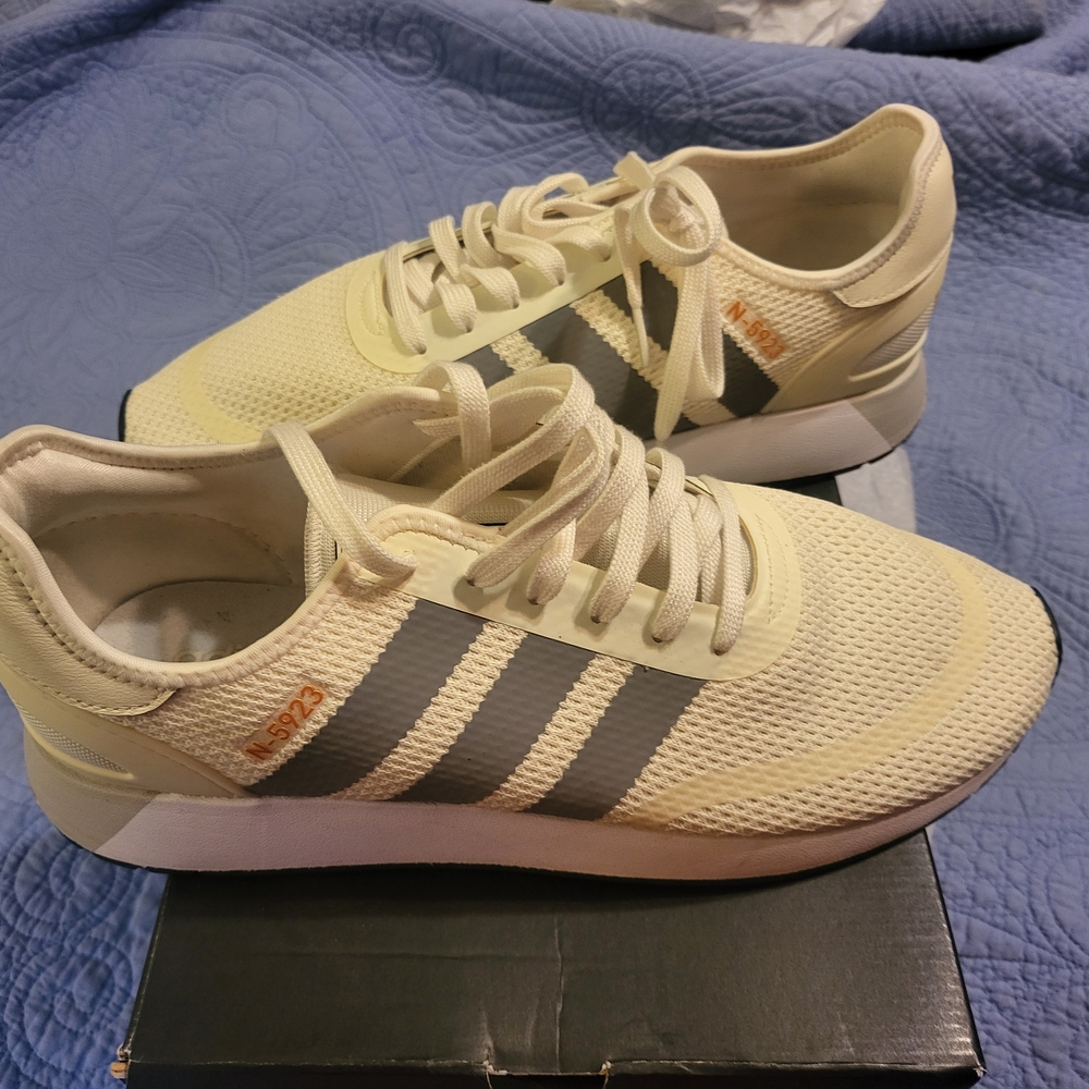 Adidas Yellow and Gray Sneakers - Picture 3 of 6